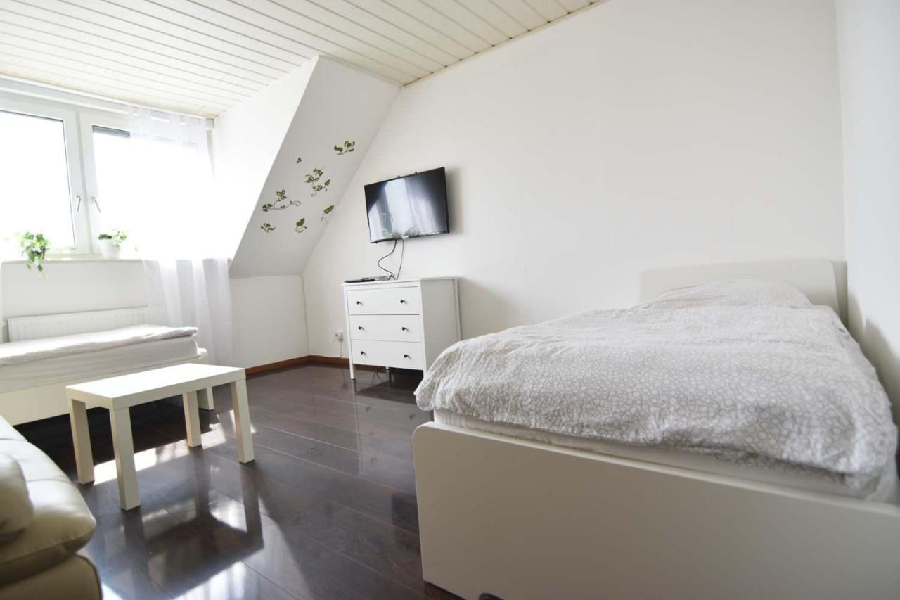 Cozy Worker Apartments Niederkassel Kültér fotó