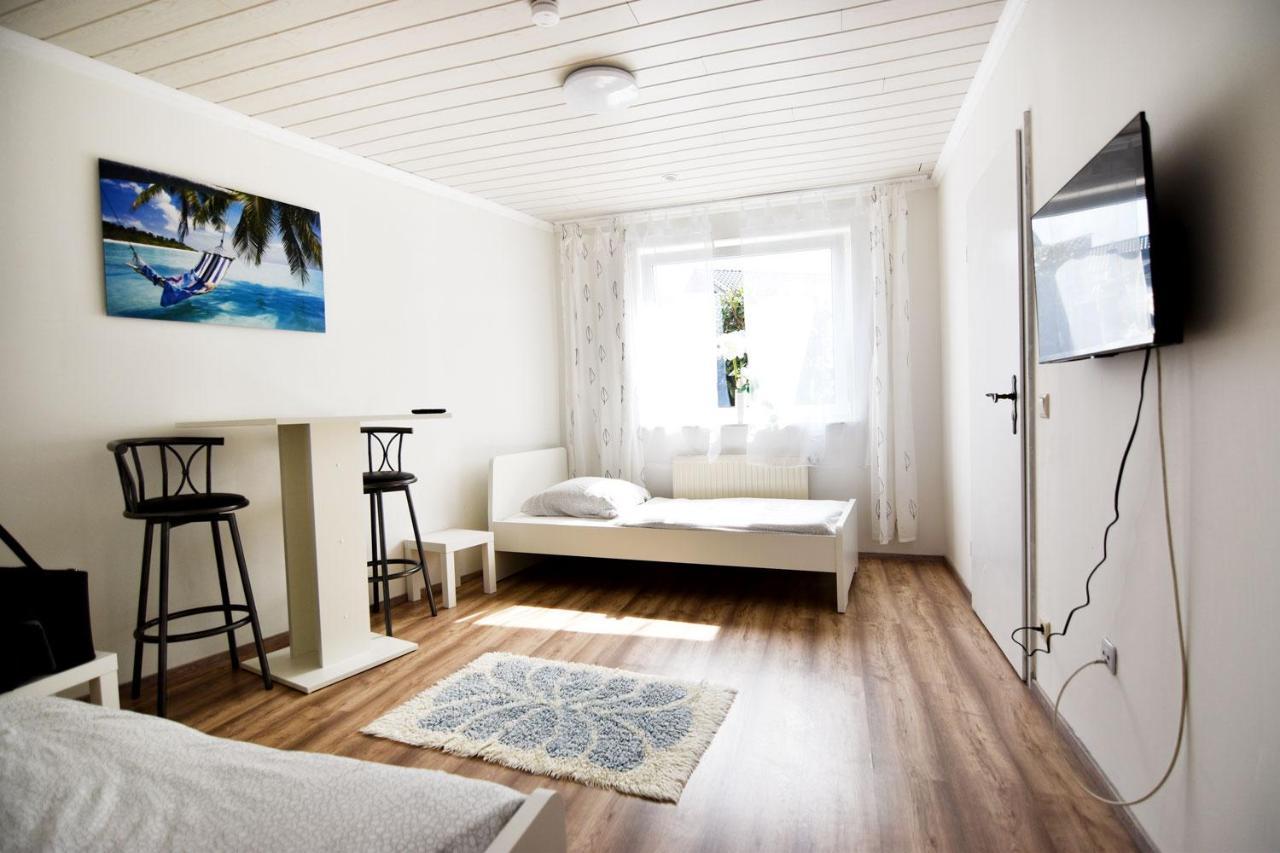 Cozy Worker Apartments Niederkassel Kültér fotó